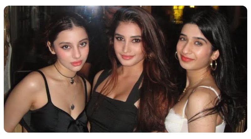 18 year old Rasha Thadani once again showed her hotness