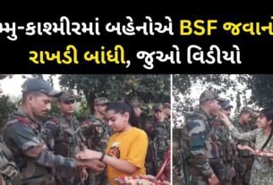 Students in Jammu and Kashmir tied rakhis to BSF personnel