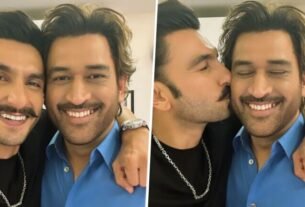 Ranveer Singh was seen kissing Mahendra Singh Dhoni